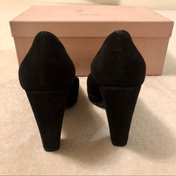 Miu Miu Black Suede Pumps - Picture 4 of 7